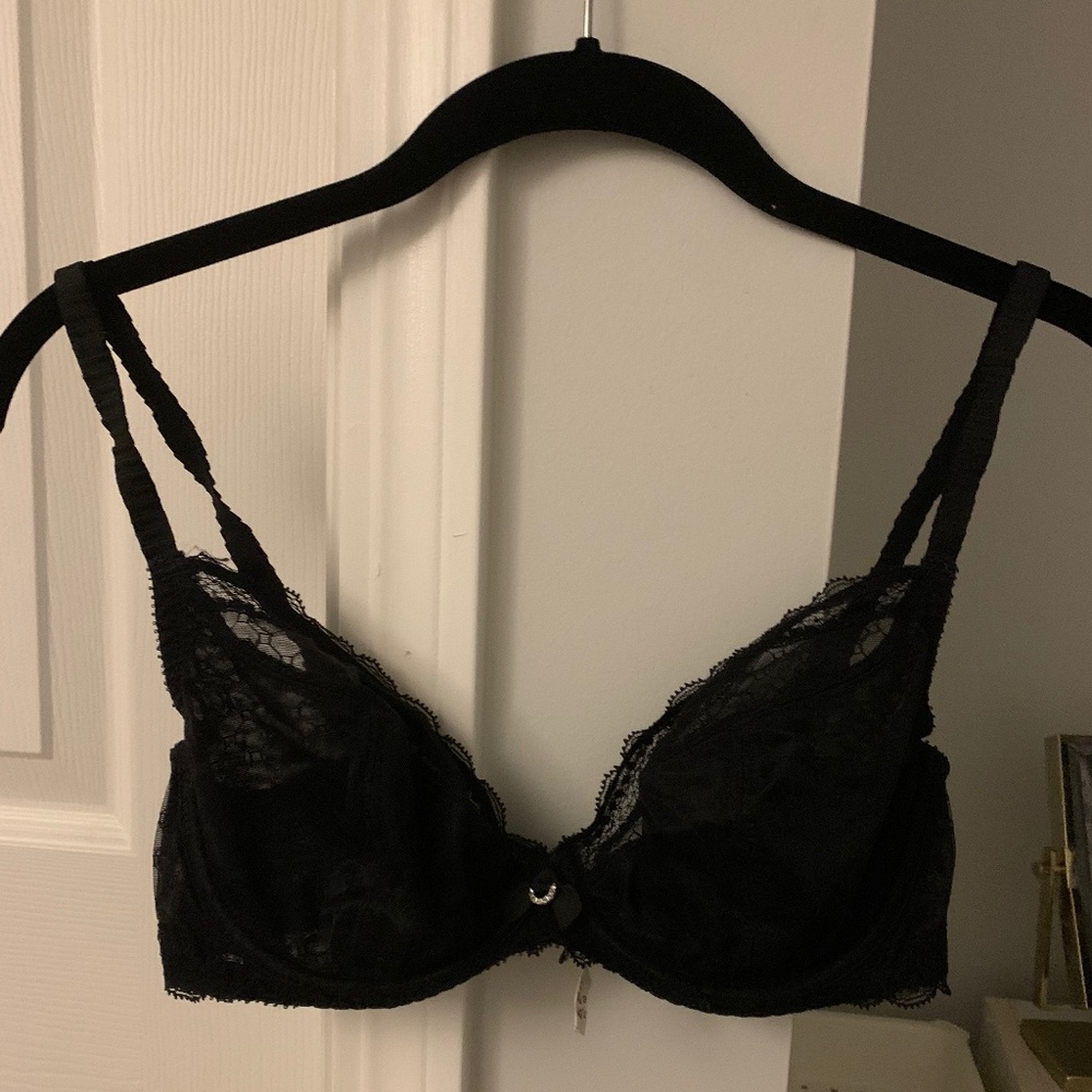 Chantelle Unlined Plunge Bra